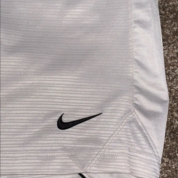White Nike atheltic shorts - Picture 2 of 4